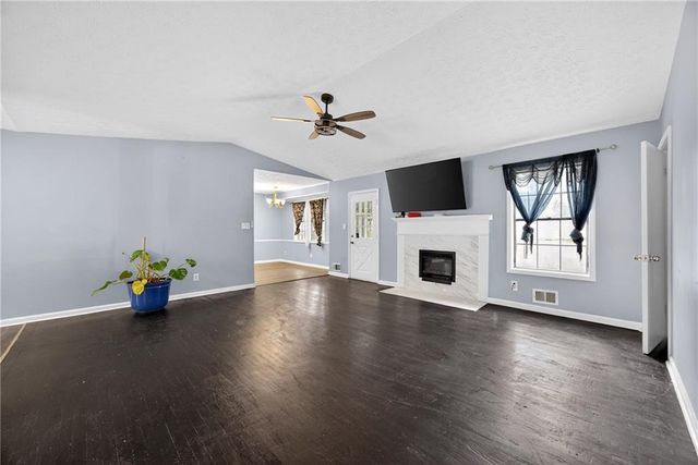 994 Bramwell Lane, Stone Mountain, GA 30083