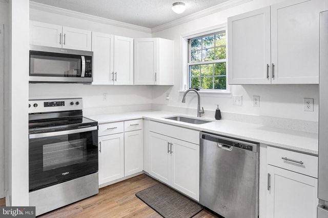 503 GRAY FOX RD, Harpers Ferry, WV 25425