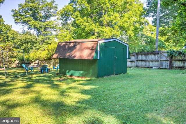 503 GRAY FOX RD, Harpers Ferry, WV 25425