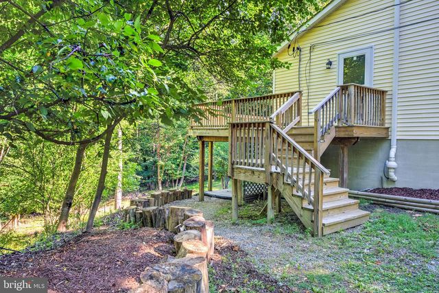 503 GRAY FOX RD, Harpers Ferry, WV 25425