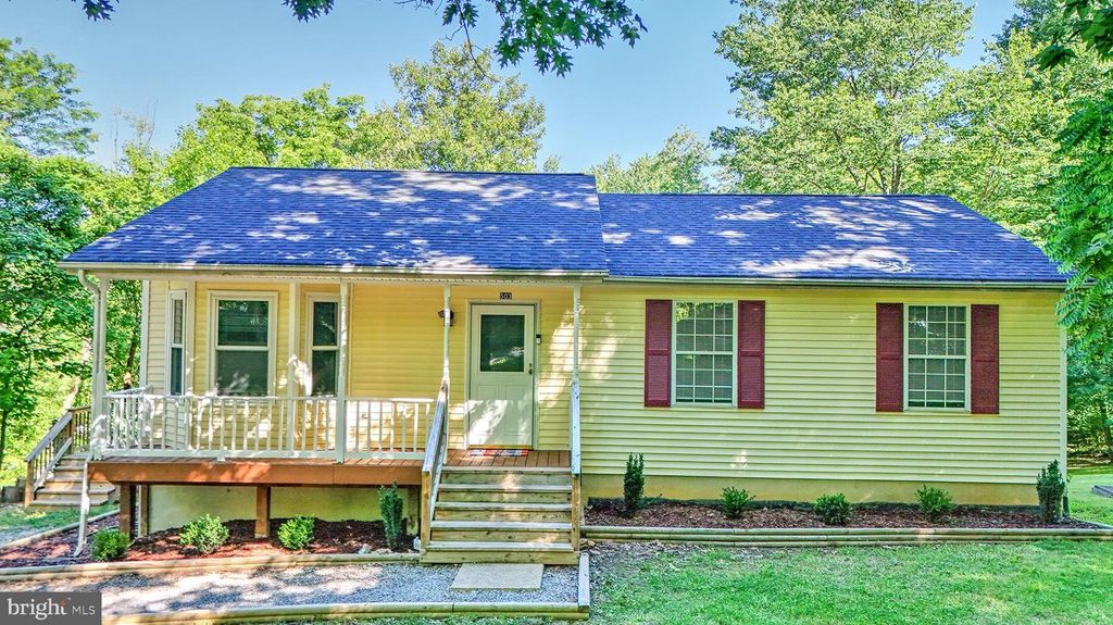 503 GRAY FOX RD, Harpers Ferry, WV 25425