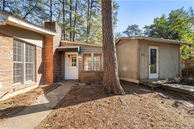 2451 Warwick NE Circle, Atlanta, GA 30345