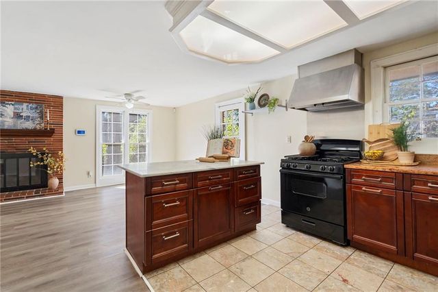 2451 Warwick NE Circle, Atlanta, GA 30345