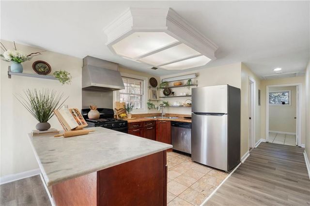 2451 Warwick NE Circle, Atlanta, GA 30345