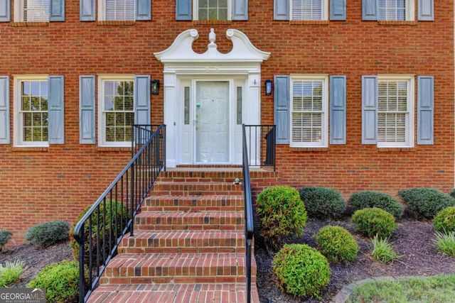 1437 Watsons Place, Lawrenceville, GA 30043