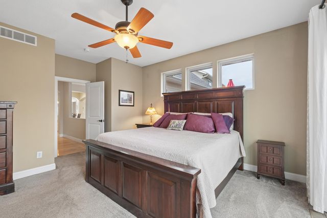 2828 Hawk Ridge Road NW, Prior Lake, MN 55372