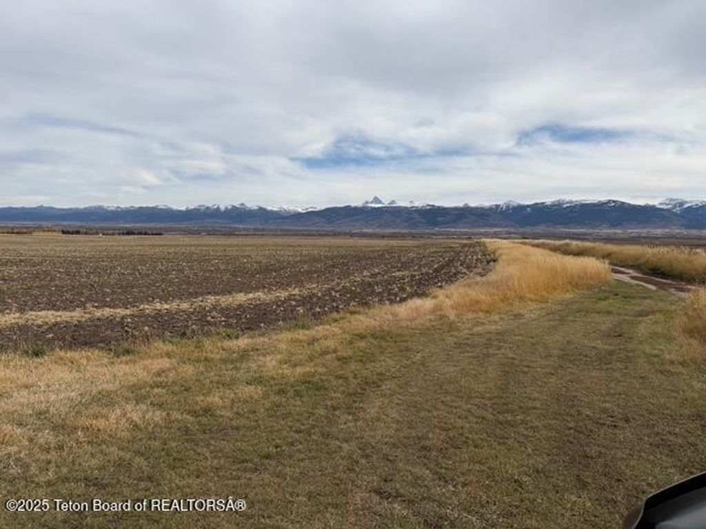 2255 S 5000 WEST, Driggs, ID 83422 photo 11