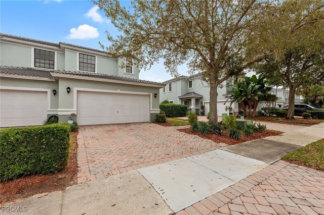 14764 Pinnacle PL 65, Naples, FL 34119