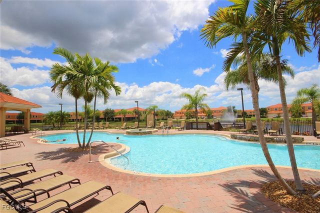 14764 Pinnacle PL 65, Naples, FL 34119