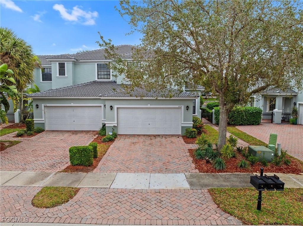 14764 Pinnacle PL 65, Naples, FL 34119