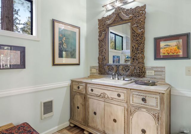 35570 Ocean View St, Gualala, CA 95445