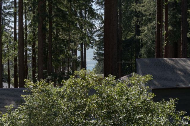 35570 Ocean View St, Gualala, CA 95445