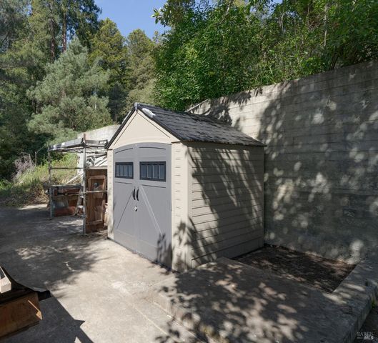 35570 Ocean View St, Gualala, CA 95445