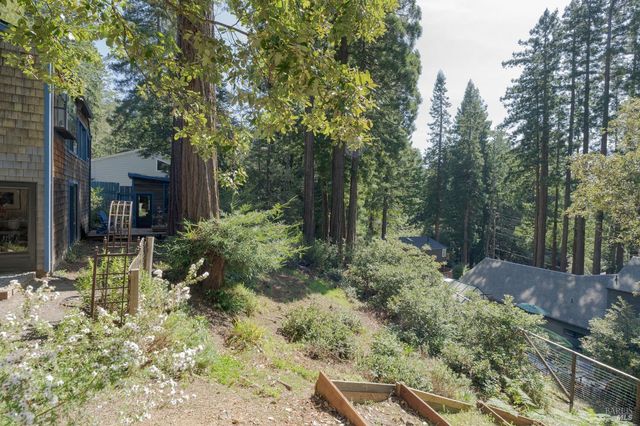 35570 Ocean View St, Gualala, CA 95445