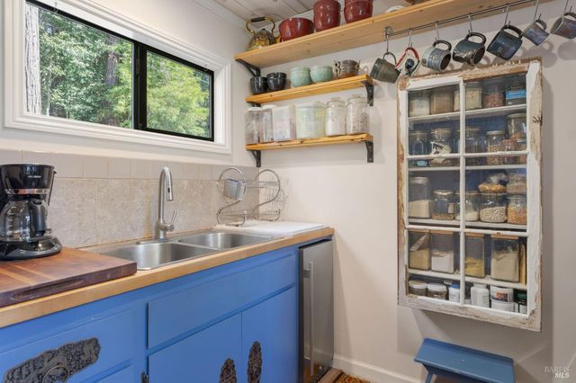 35570 Ocean View St, Gualala, CA 95445