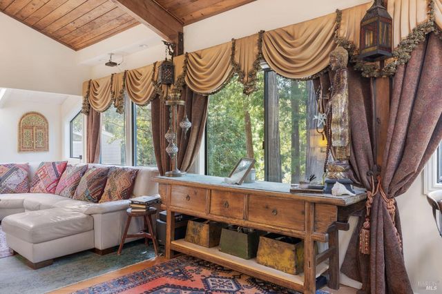 35570 Ocean View St, Gualala, CA 95445