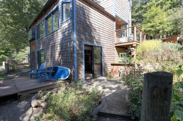 35570 Ocean View St, Gualala, CA 95445