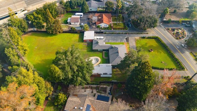 1690 Newell Ave, Walnut Creek, CA 94595