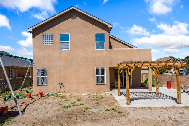1416 Airport Drive SW, Albuquerque, NM 87121