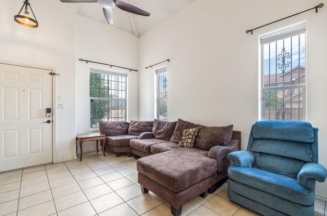 1416 Airport Drive SW, Albuquerque, NM 87121