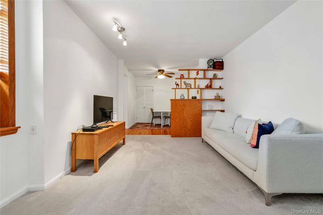 141-15 28th Avenue 4G, Flushing, NY 11354