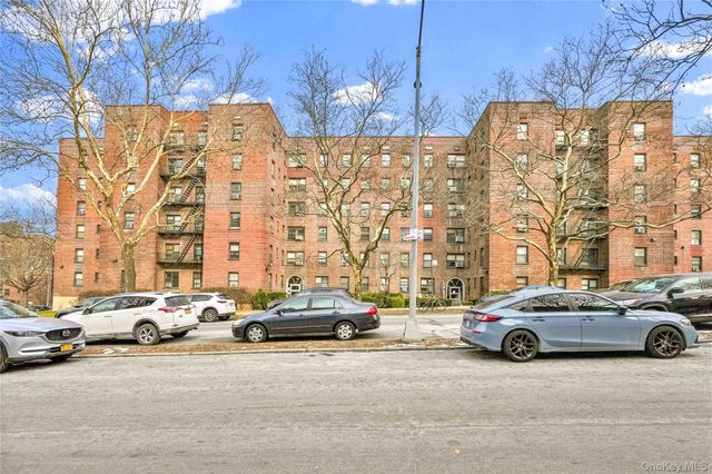 141-15 28th Avenue 4G, Flushing, NY 11354