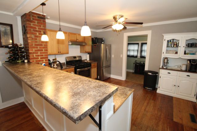 305 Residence St, El Dorado, KS 67042