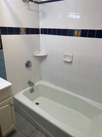 16 Lopez 0, Cambridge, MA 02139