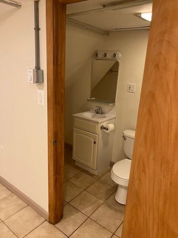 16 Lopez 0, Cambridge, MA 02139