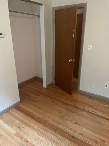 16 Lopez 0, Cambridge, MA 02139