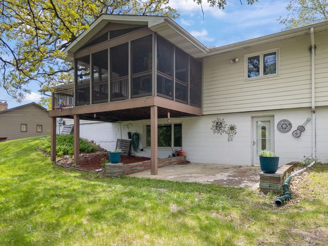 9149 Upton Avenue S, Bloomington, MN 55431