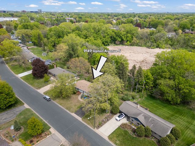 9149 Upton Avenue S, Bloomington, MN 55431