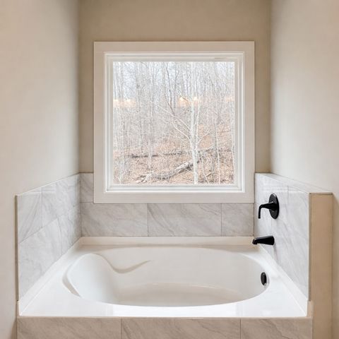 107 Birch Court, Westminster, SC 29693