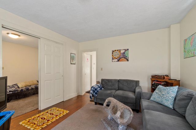 53 Summer St, Natick, MA 01760