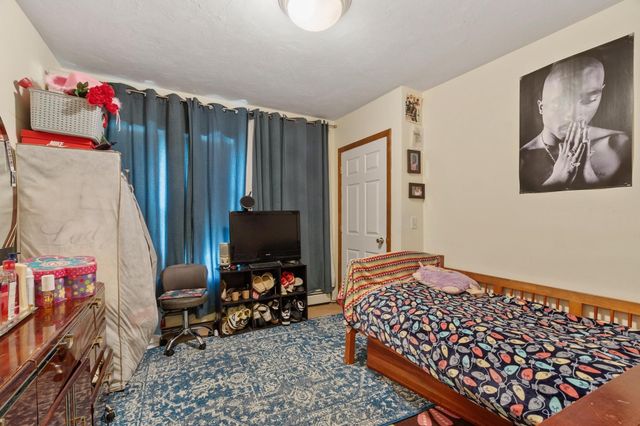 53 Summer St, Natick, MA 01760