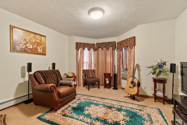 53 Summer St, Natick, MA 01760