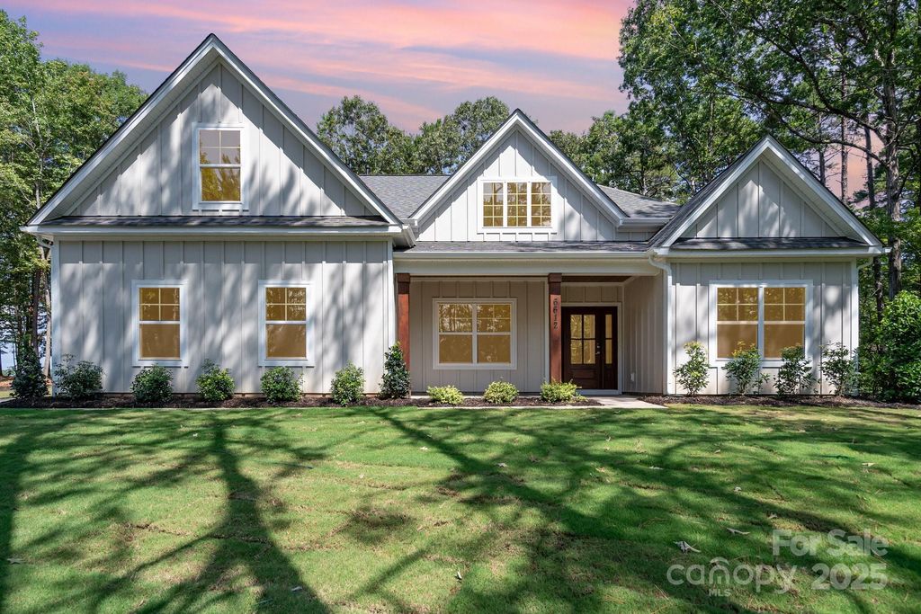 6612 Old Waxhaw Monroe Road, Waxhaw, NC 28173