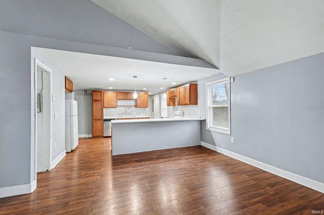 1026 W Rose Street, South Bend, IN 46616