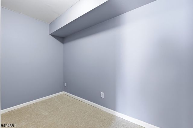 459 Fulton St, Elizabeth City, NJ 07206