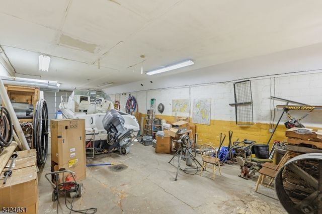 459 Fulton St, Elizabeth City, NJ 07206