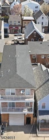 459 Fulton St, Elizabeth City, NJ 07206