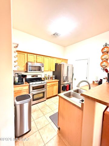 2055 E Calle La Malinche, Tucson, AZ 85706