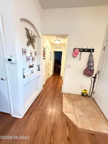 2055 E Calle La Malinche, Tucson, AZ 85706
