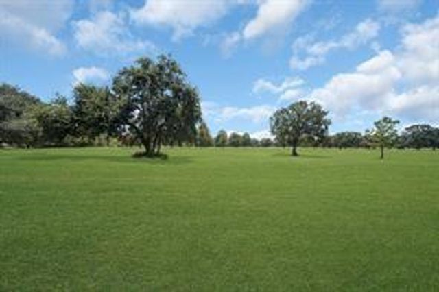 8267 Sands Point Drive 172, Houston, TX 77036