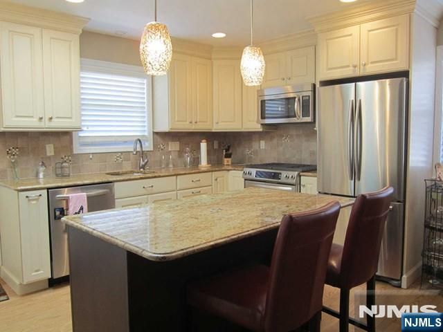 309B Grand Avenue 309B, Englewood, NJ 07631