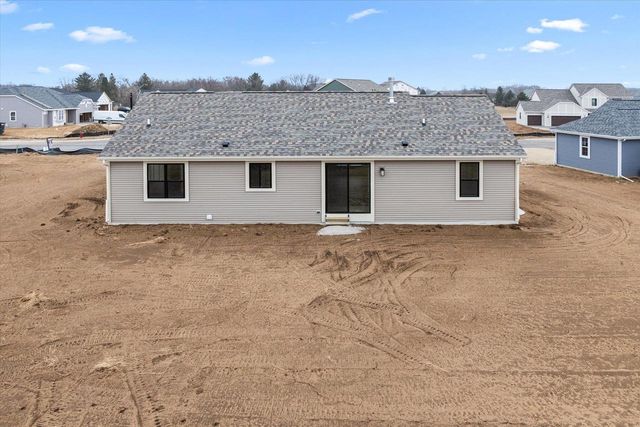 590 Twin Creeks DRIVE, Dousman, WI 53118