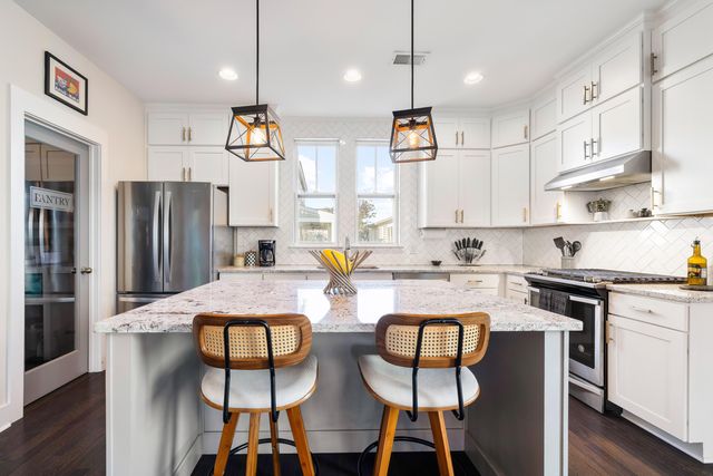 4415 Social Alley, North Charleston, SC 29405