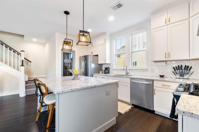 4415 Social Alley, North Charleston, SC 29405