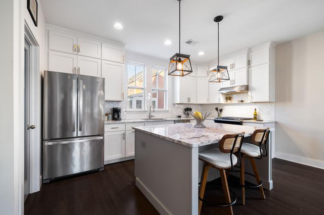 4415 Social Alley, North Charleston, SC 29405