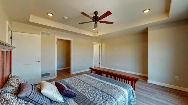 216 Settlers DRIVE, Jefferson, WI 53549